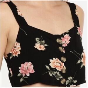 American Eagle floral crop top elastic back large